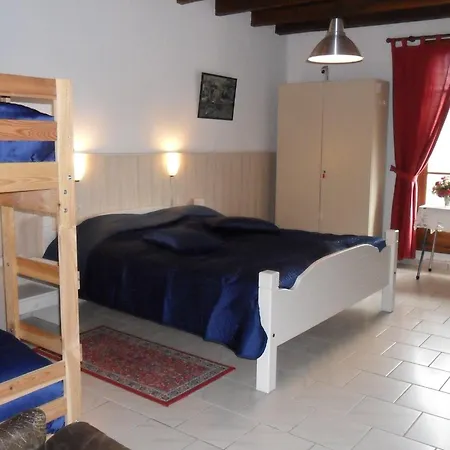 Comfortable With Spacious Garden Ygrande